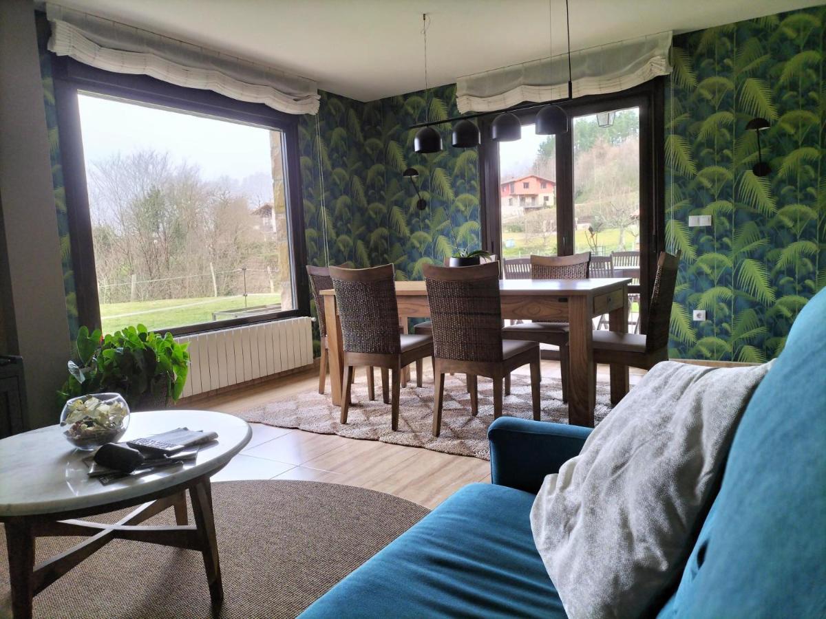 Leku Eder Lägenhet Areatza Exteriör bild